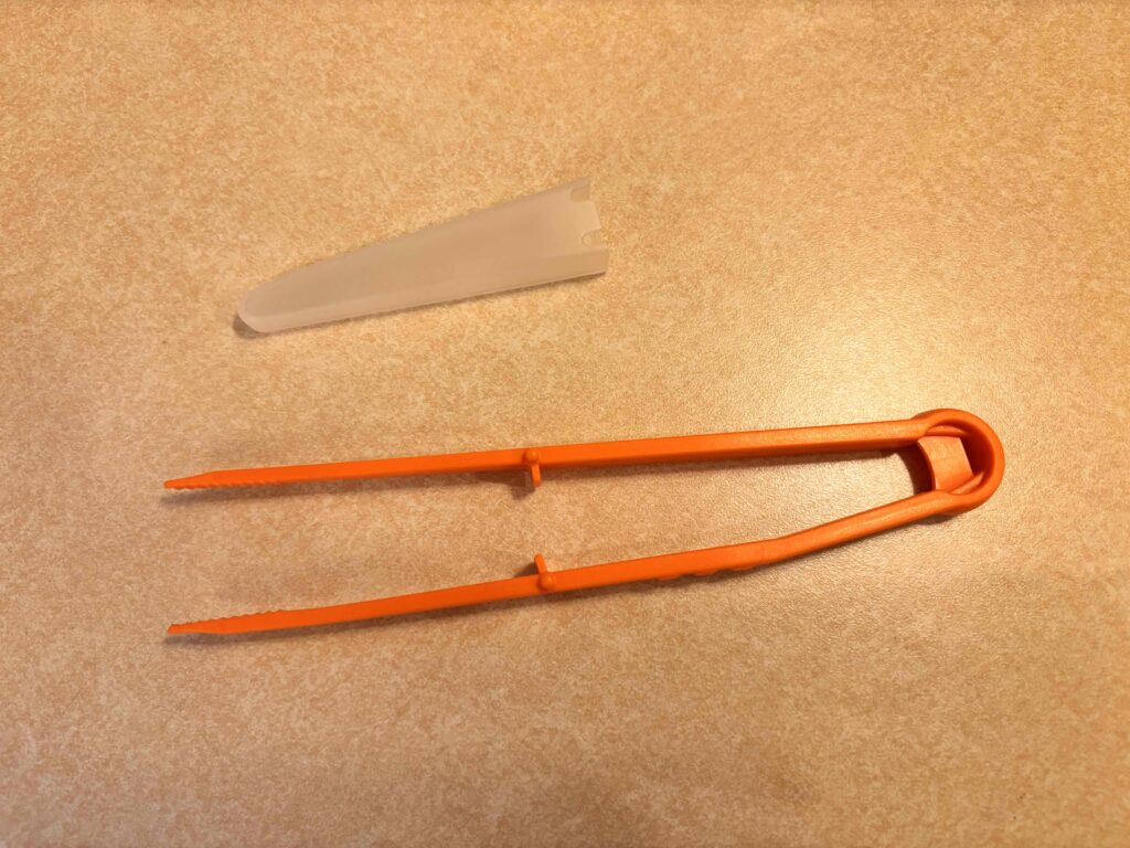 フリッツトング　本体と先端用キャップ