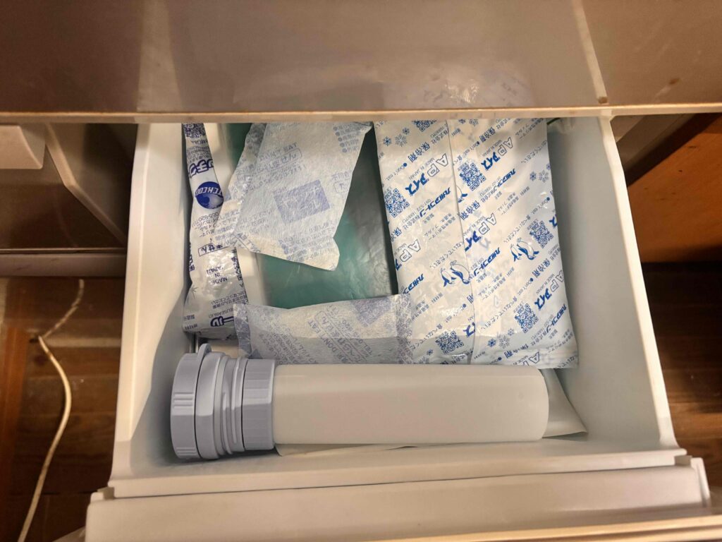 PREMO クールスティックボトルを冷凍庫で凍らせる